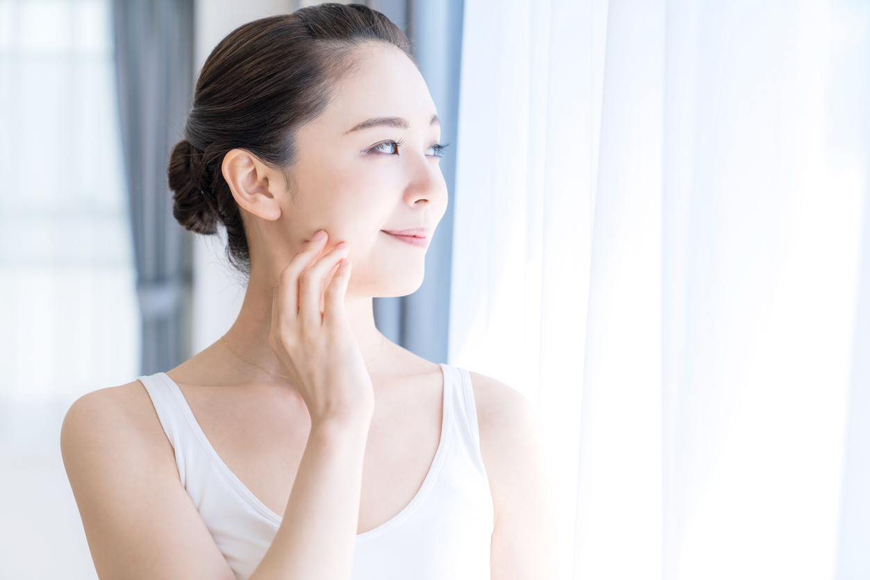 Pengaruh Skin Microbiome Terhadap Penuaan, Jerawat, dan Masalah Kulit Lainnya
